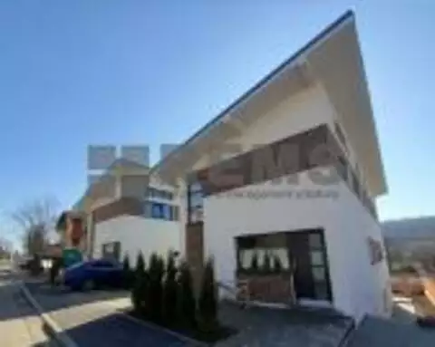 Apartament cu gradina, 4 camere, 126 mp, zona str. Corneliu Coposu