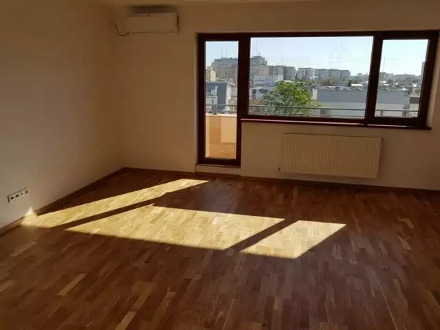 Vanzare apartament, 3 camere, in Sector 6, zona Plevnei