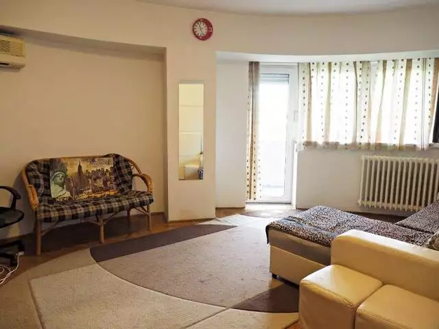 Se inchiriaza apartament, 4 camere, in Sector 2, zona Universitate (S2)