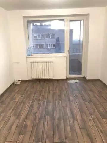 Vanzare apartament, 3 camere, in Sector 4, zona Tineretului