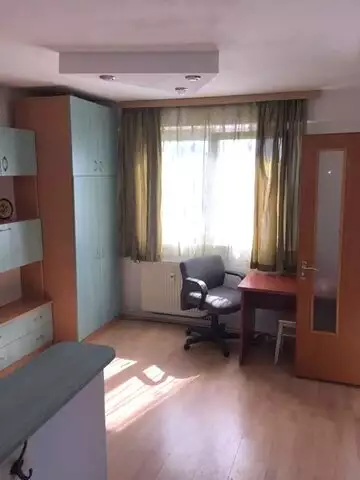 Vanzare apartament, o camera, in Sector 2, zona Teiul Doamnei