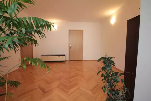 Vanzare apartament, 3 camere, in Sector 1, zona Domenii