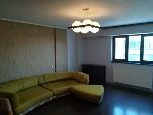 Vanzare apartament, 3 camere, in Sector 3, zona Matei Basarab