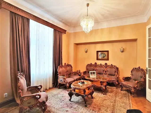 De vanzare apartament, 6 camere, in Sector 2, zona Dacia