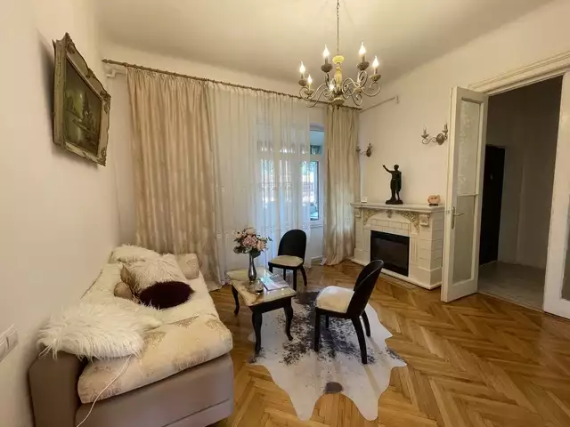 Vanzare apartament, 4 camere, in Sector 2, zona Armeneasca