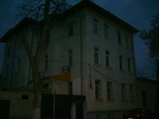 Vanzare casa, 16 camere, in Sector 2, zona Stefan Cel Mare