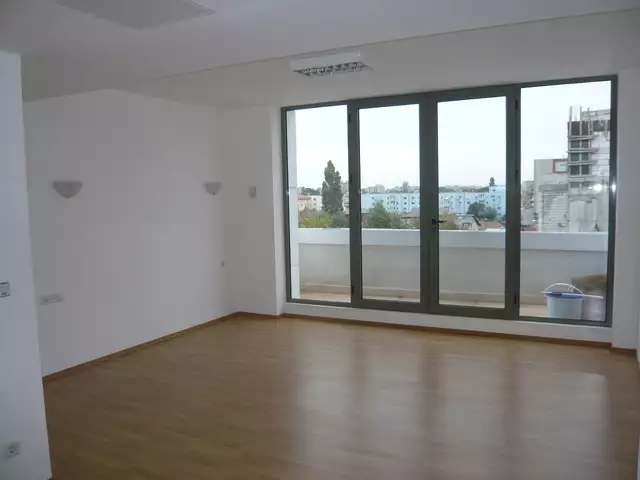 Vanzare apartament, 3 camere, in Sector 3, zona Unirii (S3)