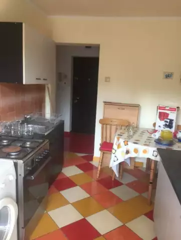 De vanzare apartament, 3 camere, in Cluj-Napoca, zona Plopilor