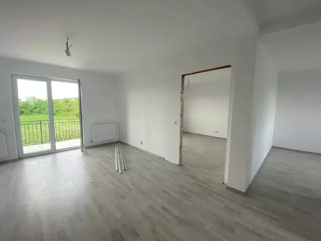 Se vinde apartament, 3 camere, in Cluj-Napoca, zona Apahida