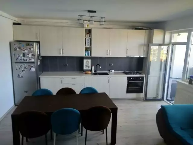 Se vinde apartament, 3 camere, in Cluj-Napoca, zona Floresti