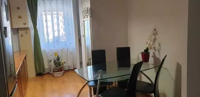 Vanzare apartament, 3 camere, in Cluj-Napoca, zona Baciu