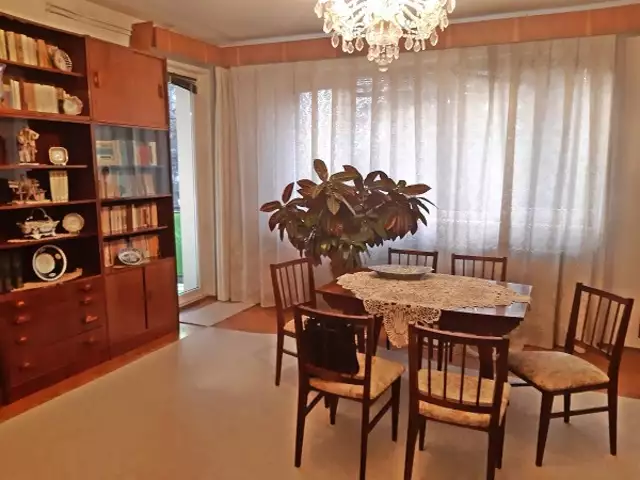 Se vinde apartament, 3 camere, in Cluj-Napoca, zona Plopilor