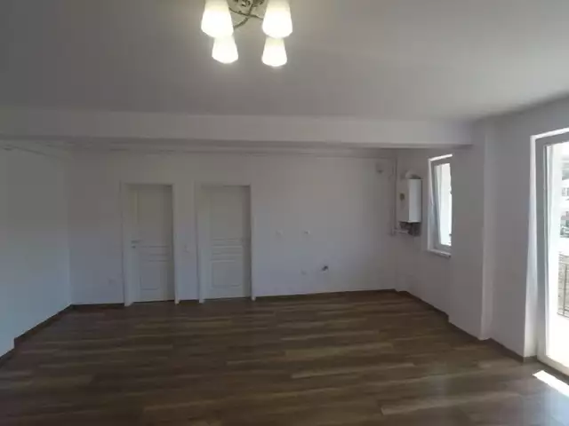 Se vinde apartament, 2 camere, in Cluj-Napoca, zona Floresti