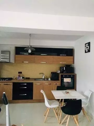 De vanzare apartament, 3 camere, in Cluj-Napoca, zona Floresti