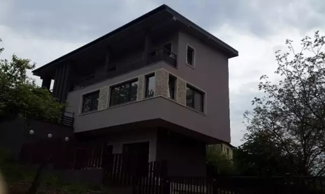 Vanzare casa, 4 camere, in Cluj-Napoca, zona Marasti