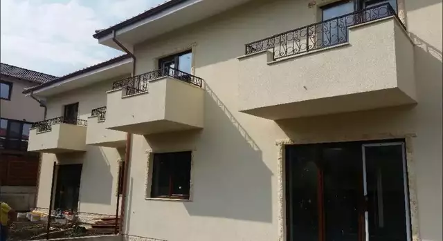 Se vinde casa, 5 camere, in Cluj-Napoca, zona Manastur