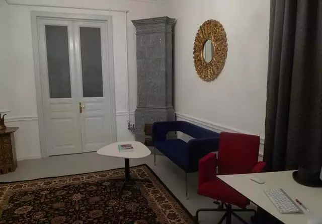Vanzare apartament, 5 camere, in Sector 5, zona Kogalniceanu