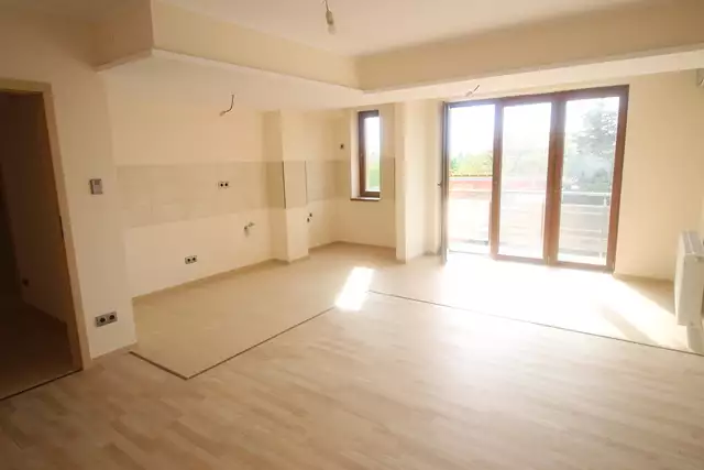 Apartament cu 2 camere de vânzare în zona Mircea cel Batran