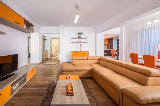 De inchiriat apartament, 4 camere, in Cluj-Napoca, zona Buna Ziua