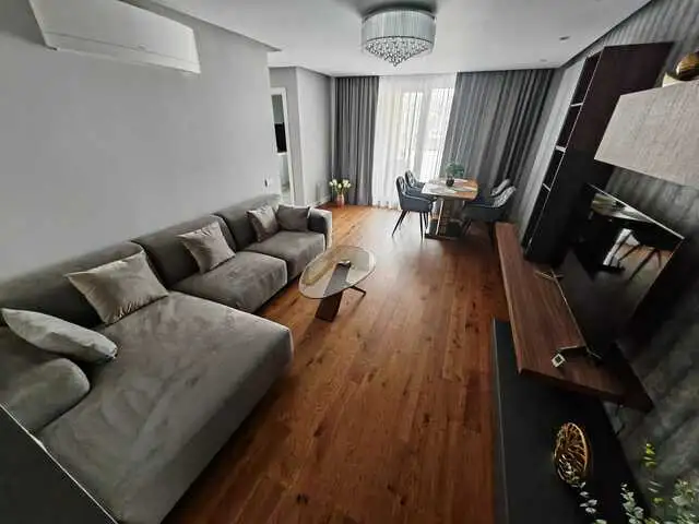 Se vinde apartament, 3 camere, in Cluj-Napoca, zona Andrei Muresanu