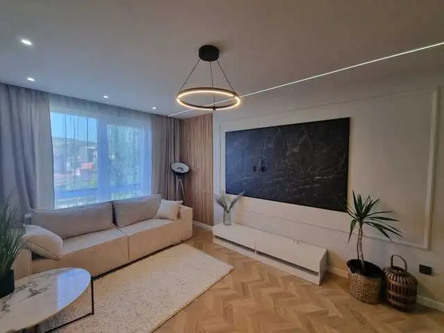 Se vinde apartament, 2 camere, in Cluj-Napoca, zona Gara