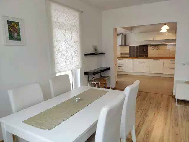 De vanzare apartament, 3 camere, in Cluj-Napoca, zona Buna Ziua