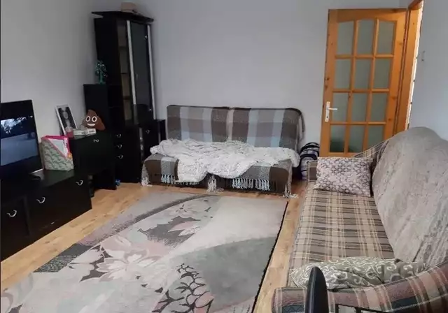 Vanzare apartament, 3 camere, in Cluj-Napoca, zona Manastur