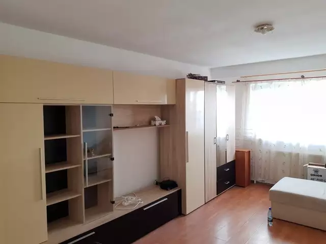 De vanzare apartament, 2 camere, in Cluj-Napoca, zona Intre Lacuri
