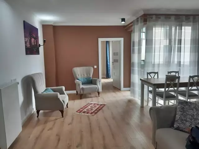 Se inchiriaza apartament, 2 camere, in Cluj-Napoca, zona Centru