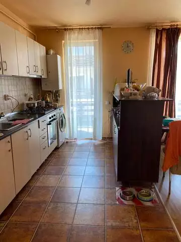 Vanzare apartament, 2 camere, in Cluj-Napoca, zona Floresti