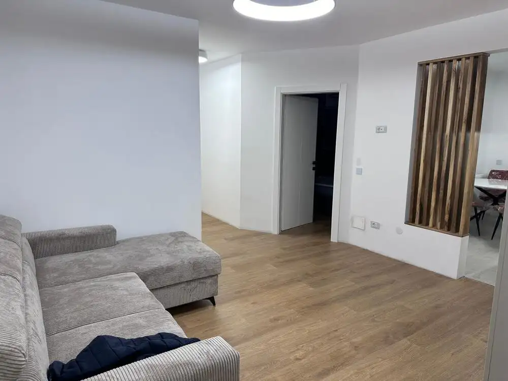 Se inchiriaza apartament, 3 camere, in Cluj-Napoca, zona Zorilor