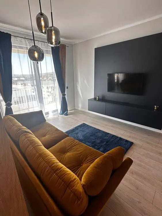 De vanzare apartament, 2 camere, in Floresti, zona Centru