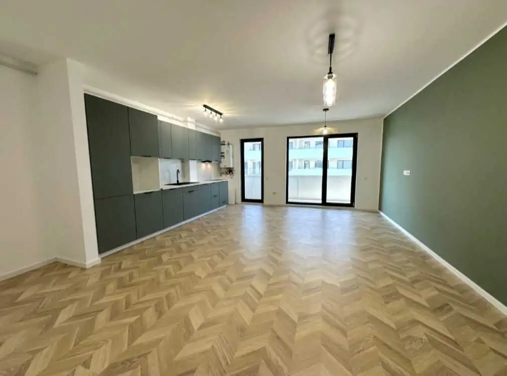 De vanzare apartament, 2 camere, in Floresti, zona Centru