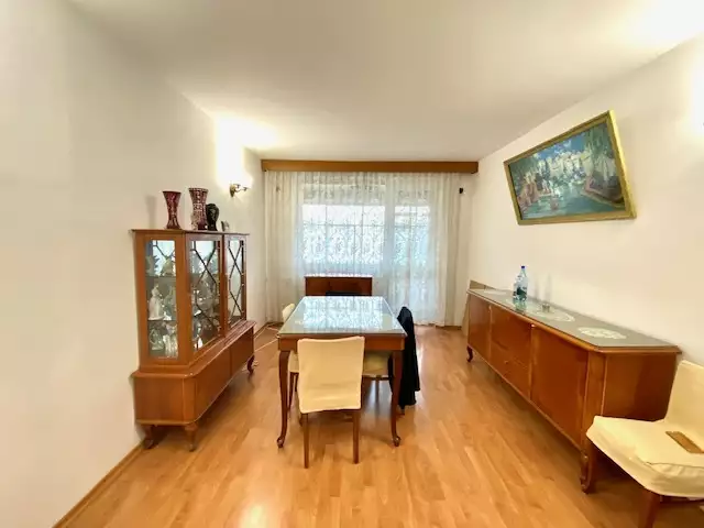 De vanzare apartament, 3 camere, in Sector 4, zona Tineretului