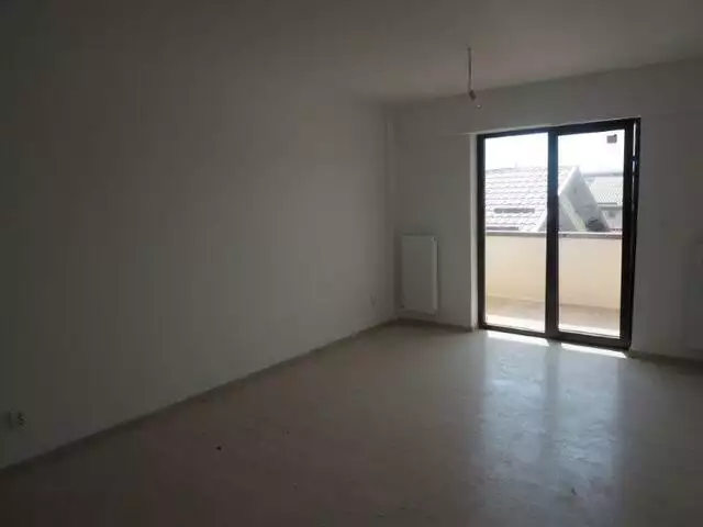 Se vinde apartament, 2 camere, in Vest, zona Chiajna