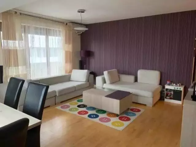 Vanzare apartament, 4 camere, in Sector 3, zona Calea Calarasilor