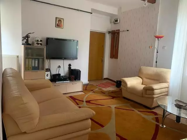 De vanzare apartament, 2 camere, in Sector 1, zona Magheru