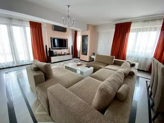 Vanzare apartament, 3 camere, in Sector 2, zona Fundeni