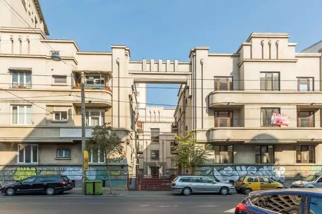 De vanzare apartament, 3 camere, in Sector 2, zona Dacia