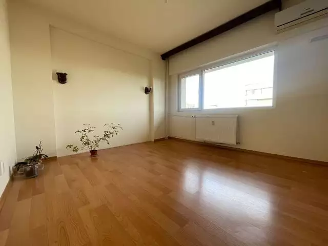 Vanzare apartament, 3 camere, in Sector 1, zona Kiseleff