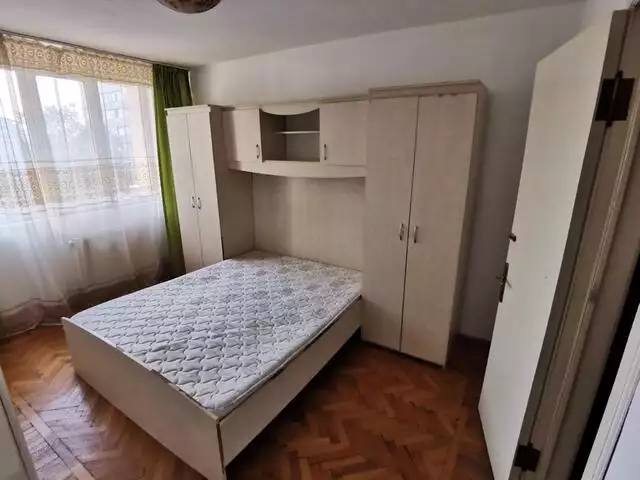 Se vinde apartament, 2 camere, in Sector 2, zona Stefan Cel Mare