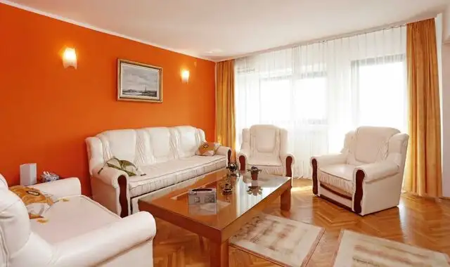 Se inchiriaza apartament, 3 camere, in Sector 1, zona Victoriei