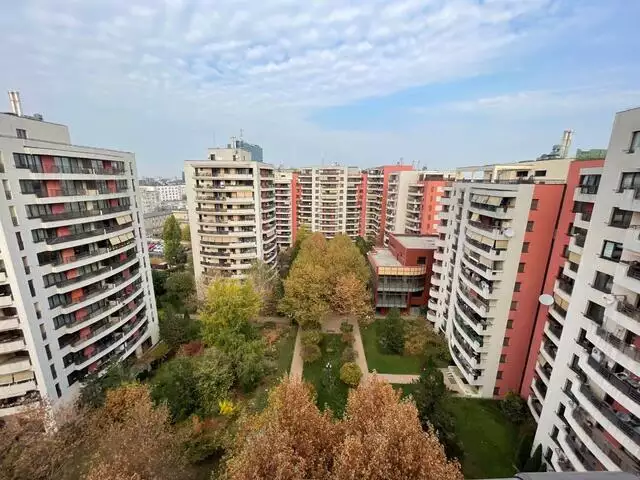 Vanzare apartament, 6 camere, in Sector 2, zona Stefan Cel Mare