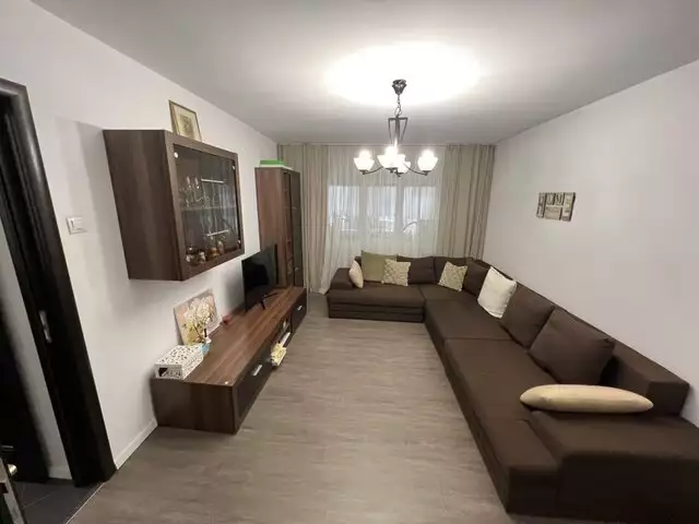 Vanzare apartament, 4 camere, in Sector 1, zona Aviatiei