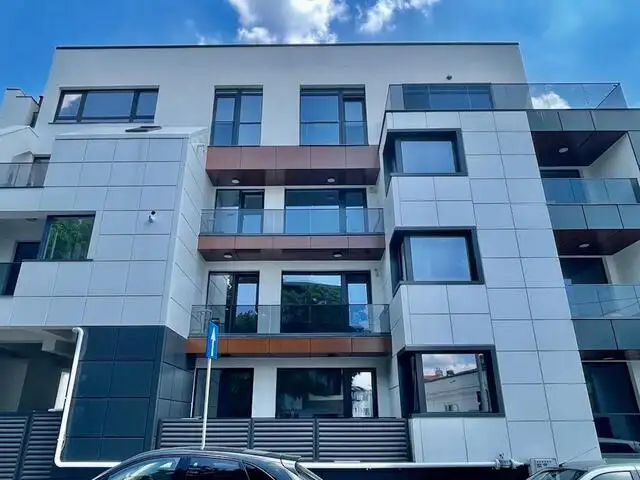 Vanzare apartament, 2 camere, in Sector 2, zona Dacia