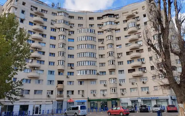 Vanzare apartament, 3 camere, in Sector 4, zona Aparatorii Patriei