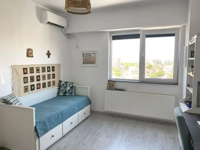 De vanzare apartament, o camera, in Sector 4, zona Tineretului