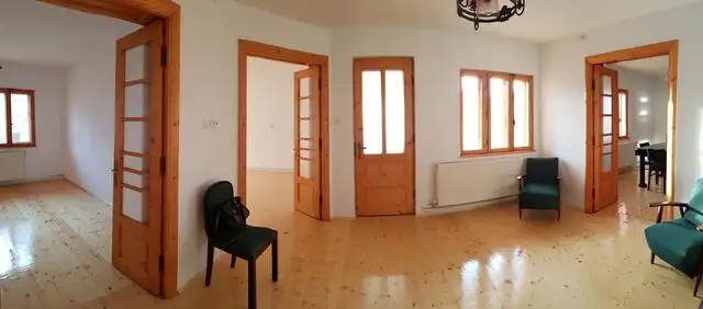 Se inchiriaza apartament, 4 camere, in Constanta, zona Gara