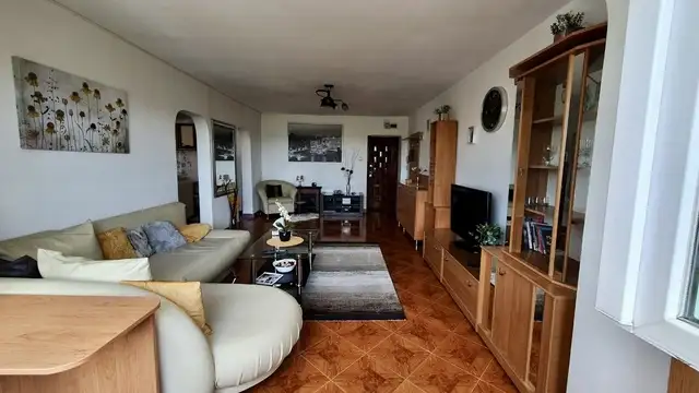 Vanzare apartament, 2 camere, in Sector 4, zona Tineretului