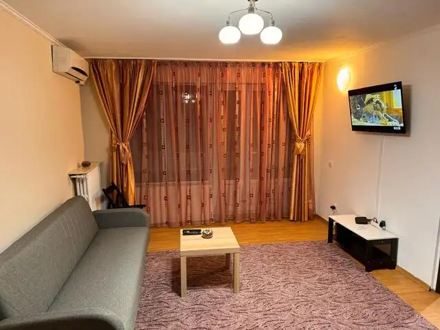 Vanzare apartament, 2 camere, in Sector 1, zona Piata Romana